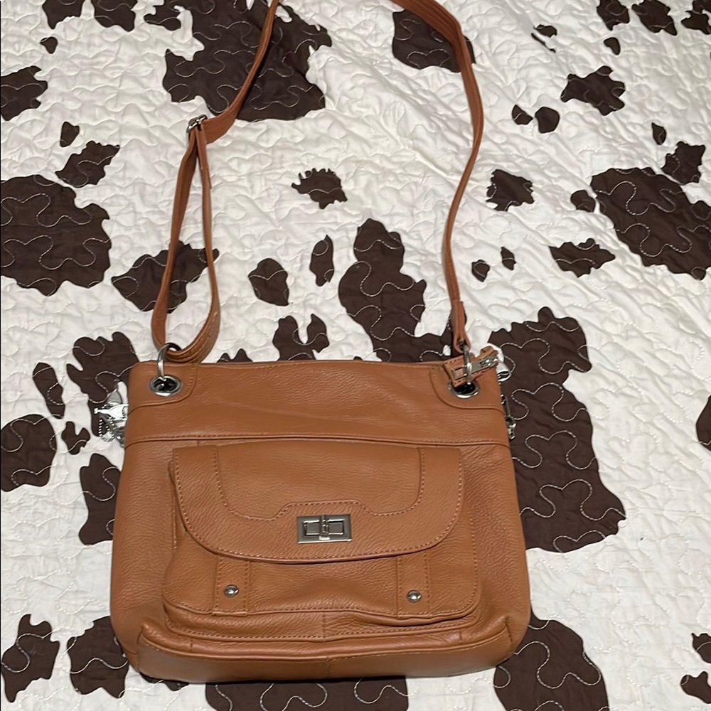 Roma essential leather concealed carry concealment bag